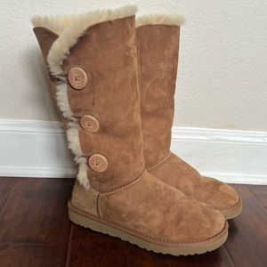 Bailey Button Triplet UGG Boot